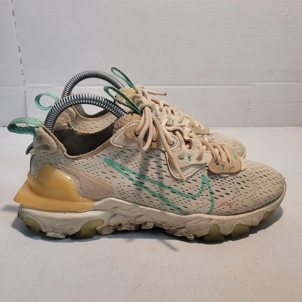 Nike Women's React Vision CI7523-201 Ivory Running Sneakers Size 7.5